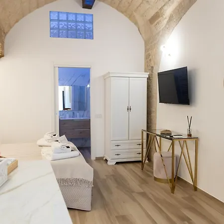 Carola Luxury *